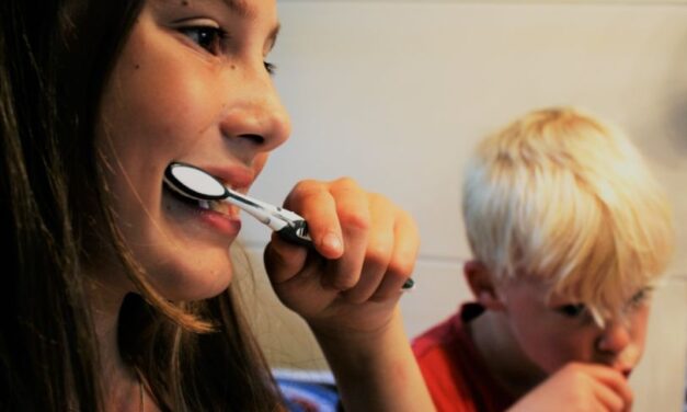 Encouraging Kids to Brush & Floss